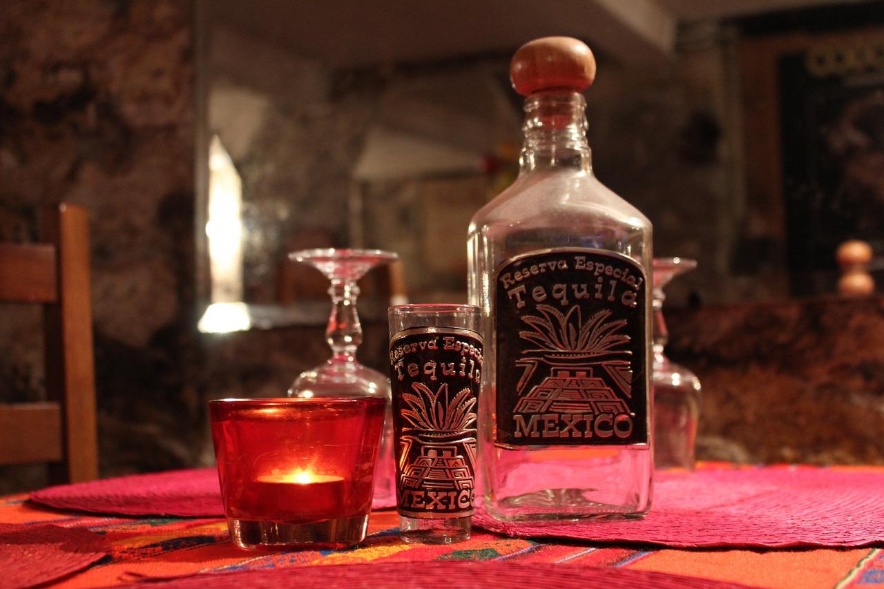 Hình ảnh của chai rượu tequila mexican