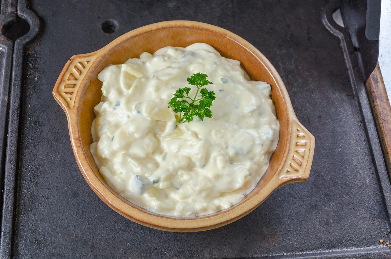 Salad mayonnaise tự làm