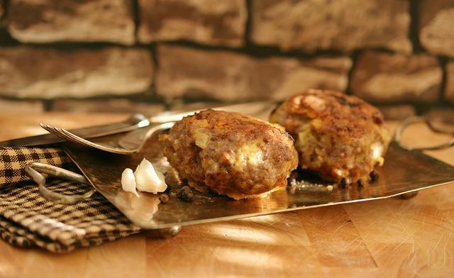 Oven pork meatballs