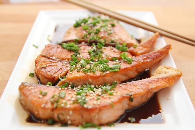 Photo of chum salmon steaks in soy sauce